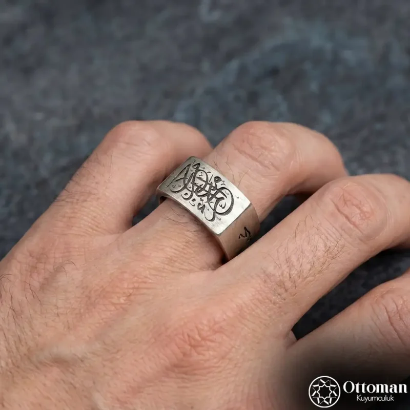 Kişi Sevdiğiyle Beraberdir Yazılı Gümüş Erkek Alyans