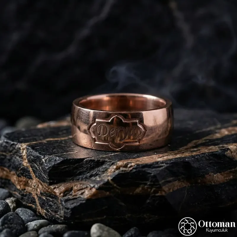 Klasik Bombeli Gümüş Kadın Alyans