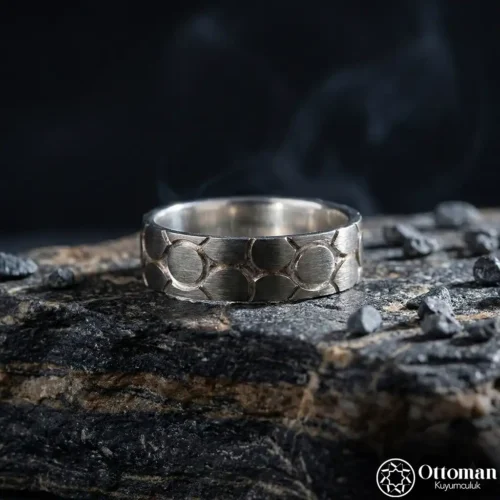 Taş Desenli Gümüş Erkek Alyans