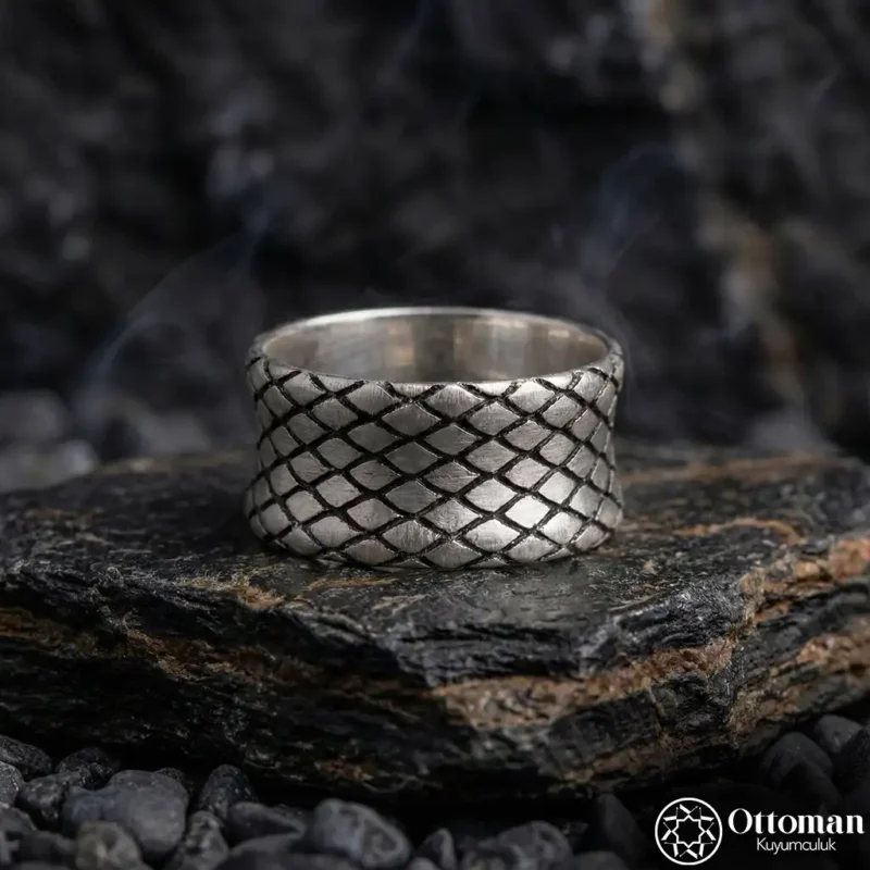 Yılan Desenli Gümüş Erkek Alyans