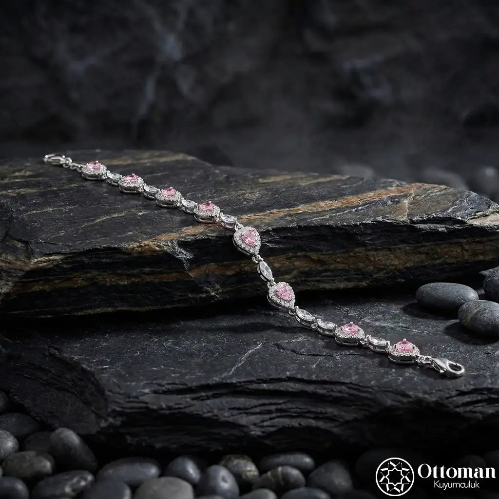 Pink Stone-set Vintage Stil Silver Women's Bracelet