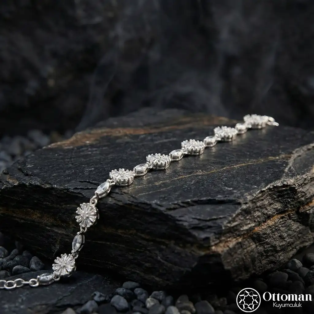 White Stone-set Flower Motif Silver Women's Bracelet