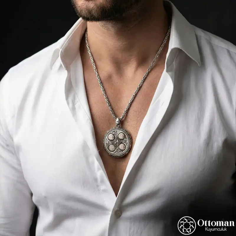 Harfli Dualı Gümüş Madalyon Kolye