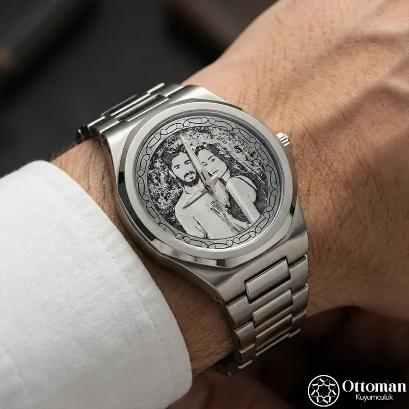 Fotoğraflı Gümüş Kadranlı Erkek Kol Saati