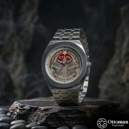 İntikam İsimli Gümüş Kadranlı Kol Saati