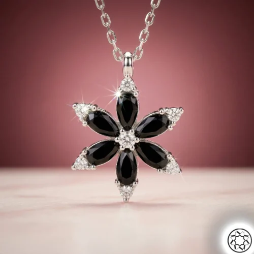 Siyah Çiçek Kadın Gümüş Kolye