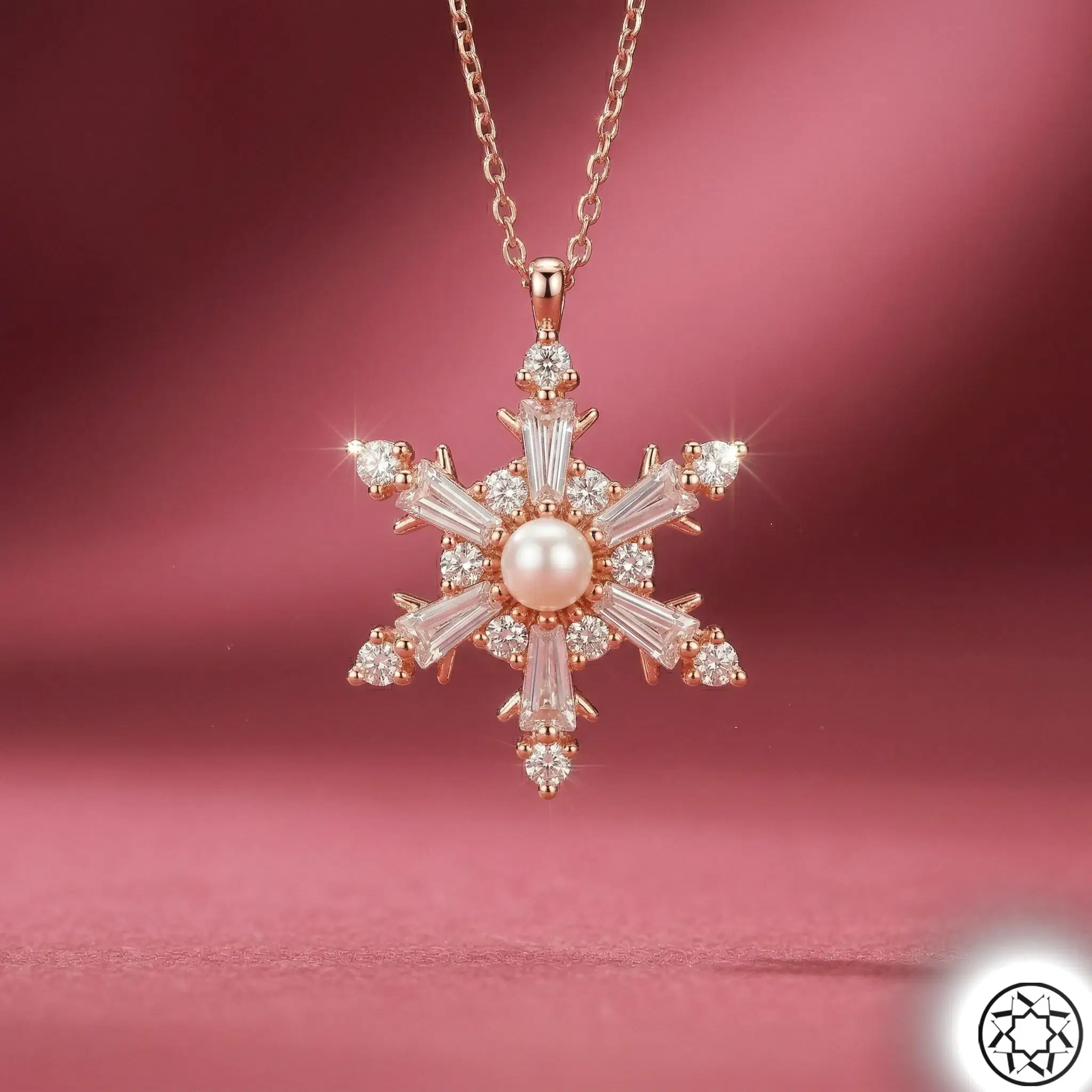 Pearl Snow Flake Women's Silver Necklace