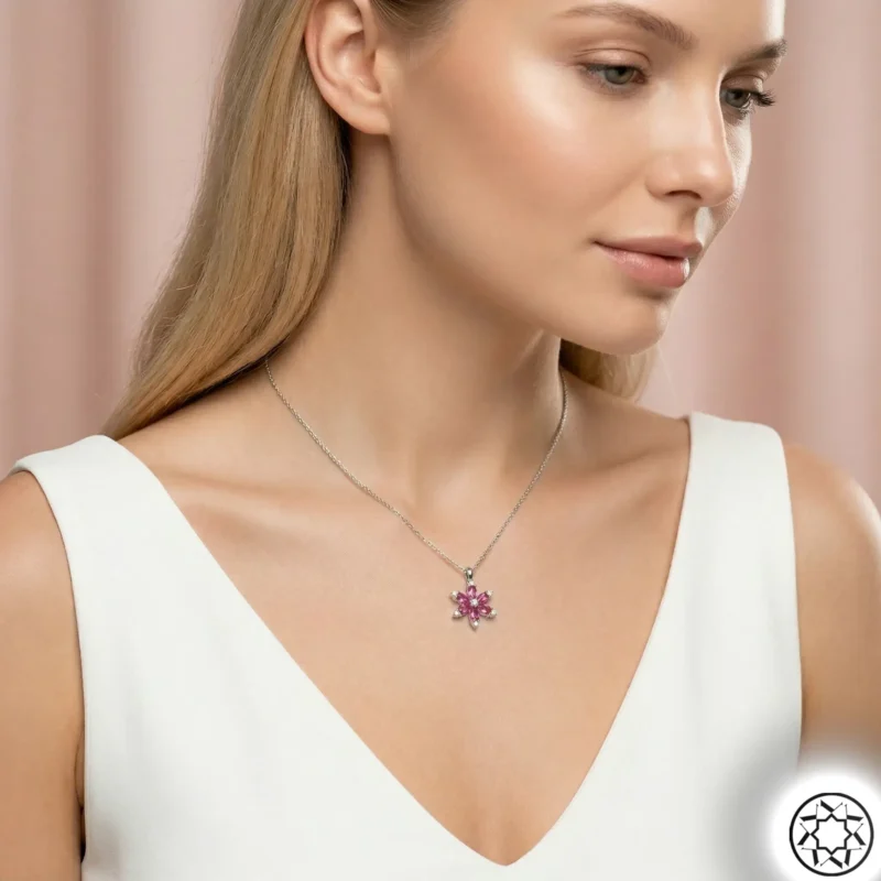 Kırmızı Çiçek Kadın Gümüş Kolye