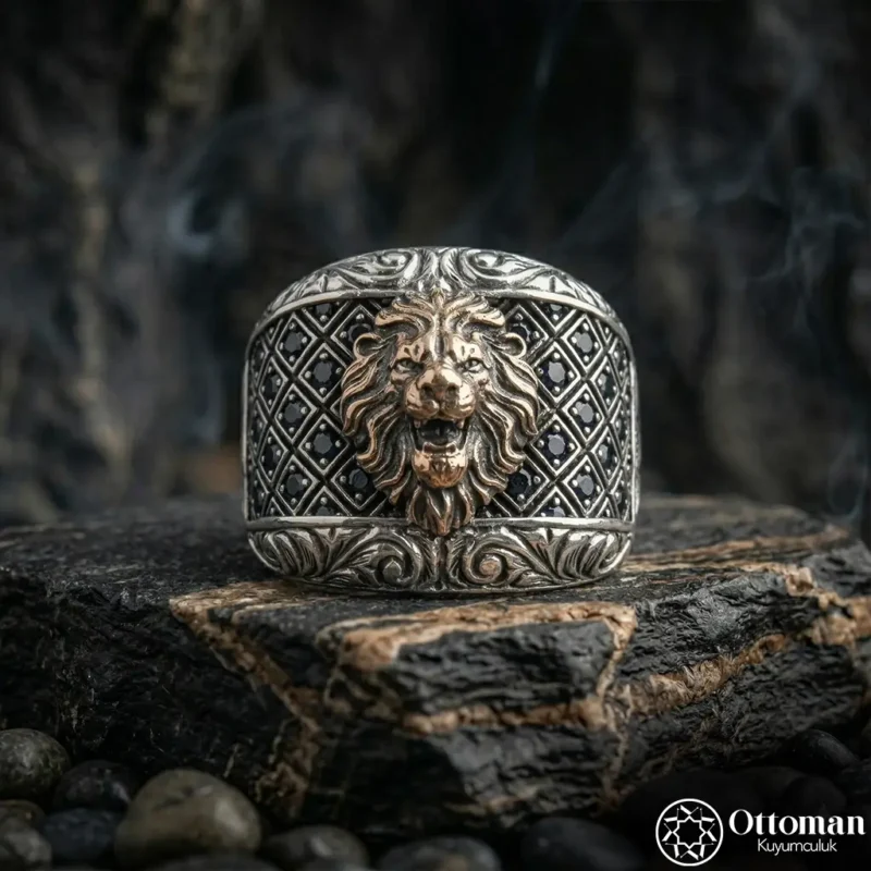 1 Aslan Figürlü Gümüş Yüzük
