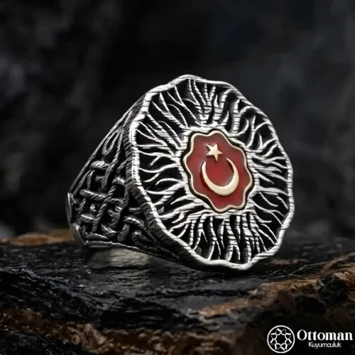 Ay Yıldız Kırmızı Mineli Gümüş Yüzük